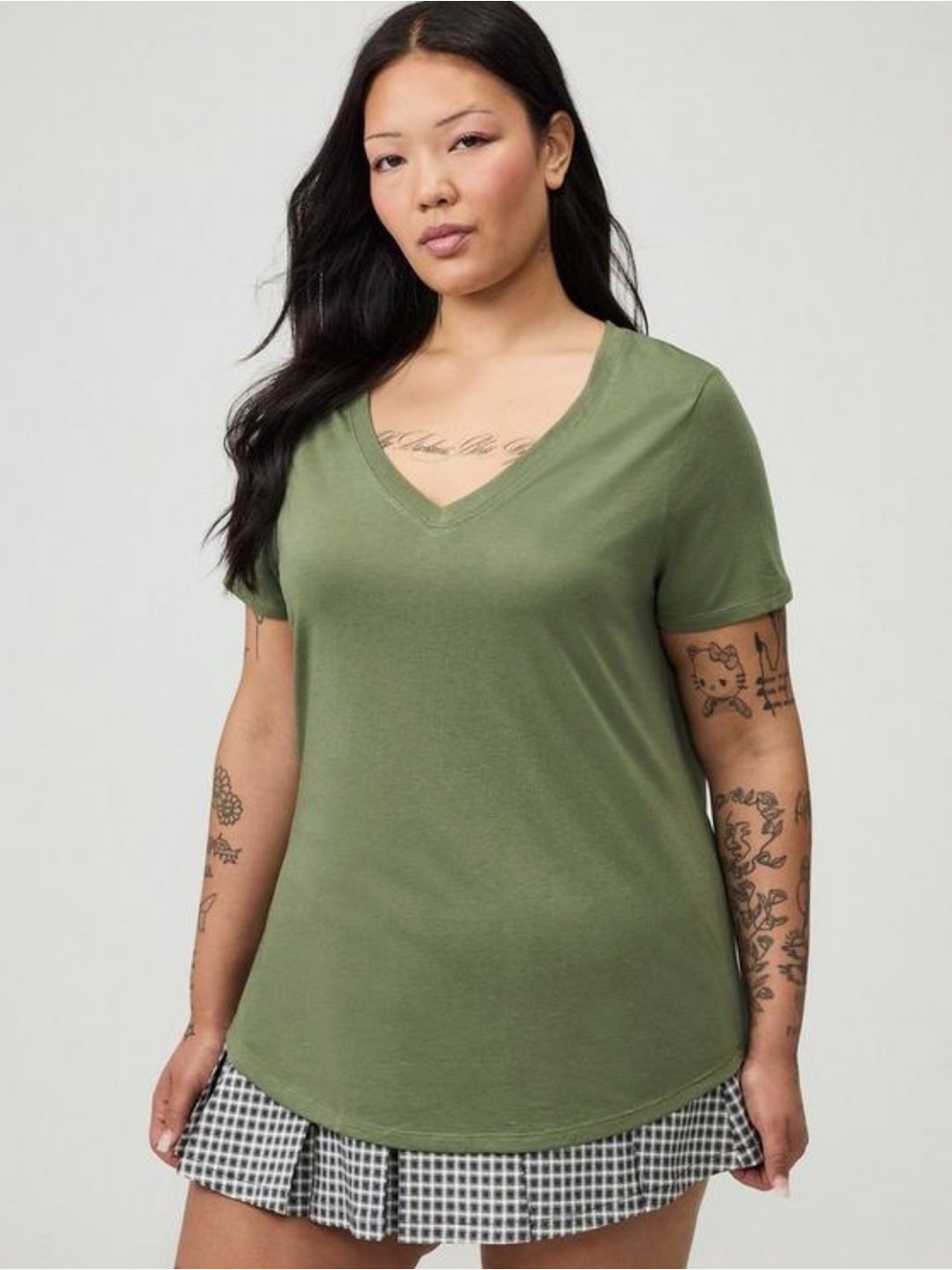 torrid Olive Green V-Neck Short Sleeve Tee